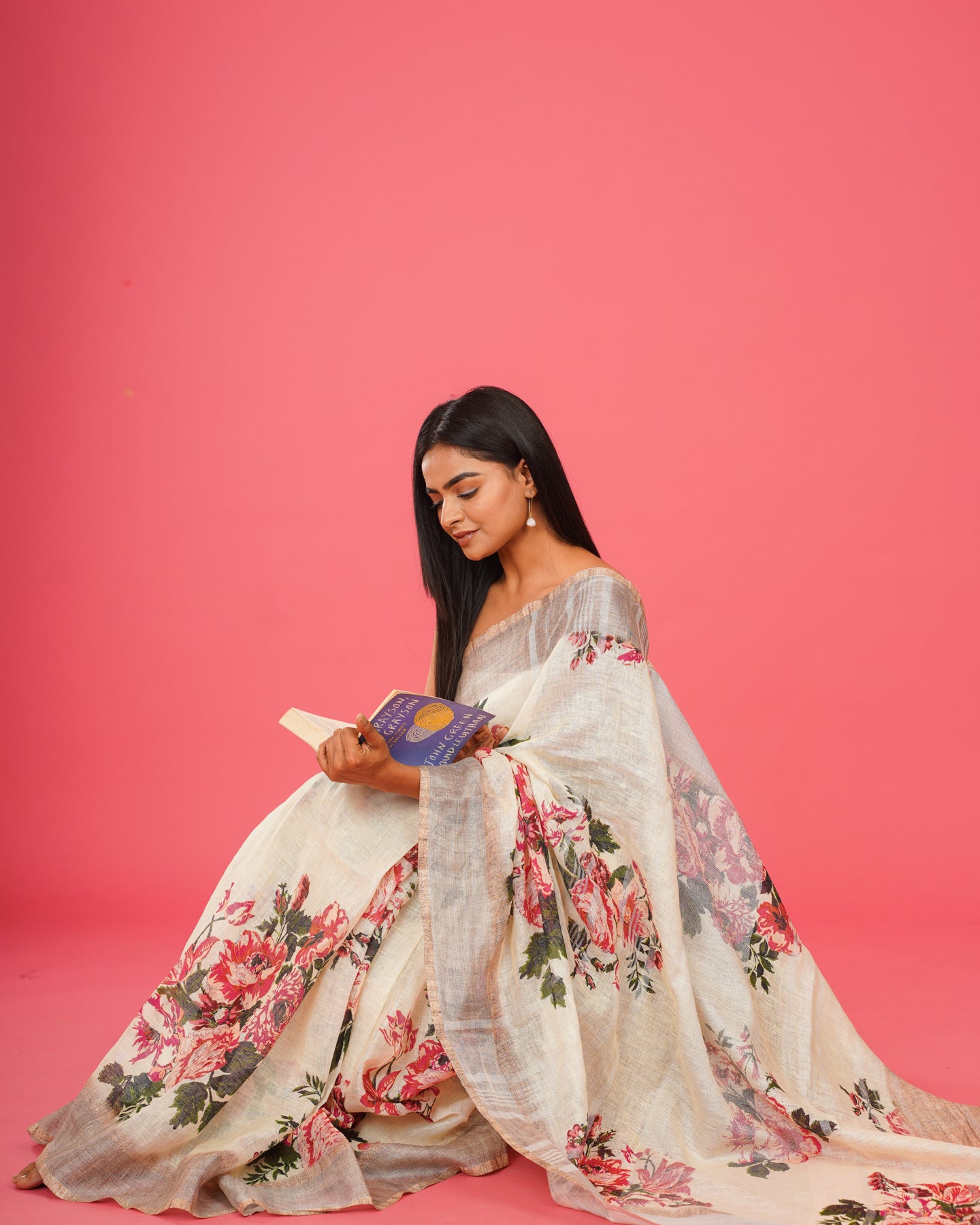 WHITE FLORAL LINEN SAREE