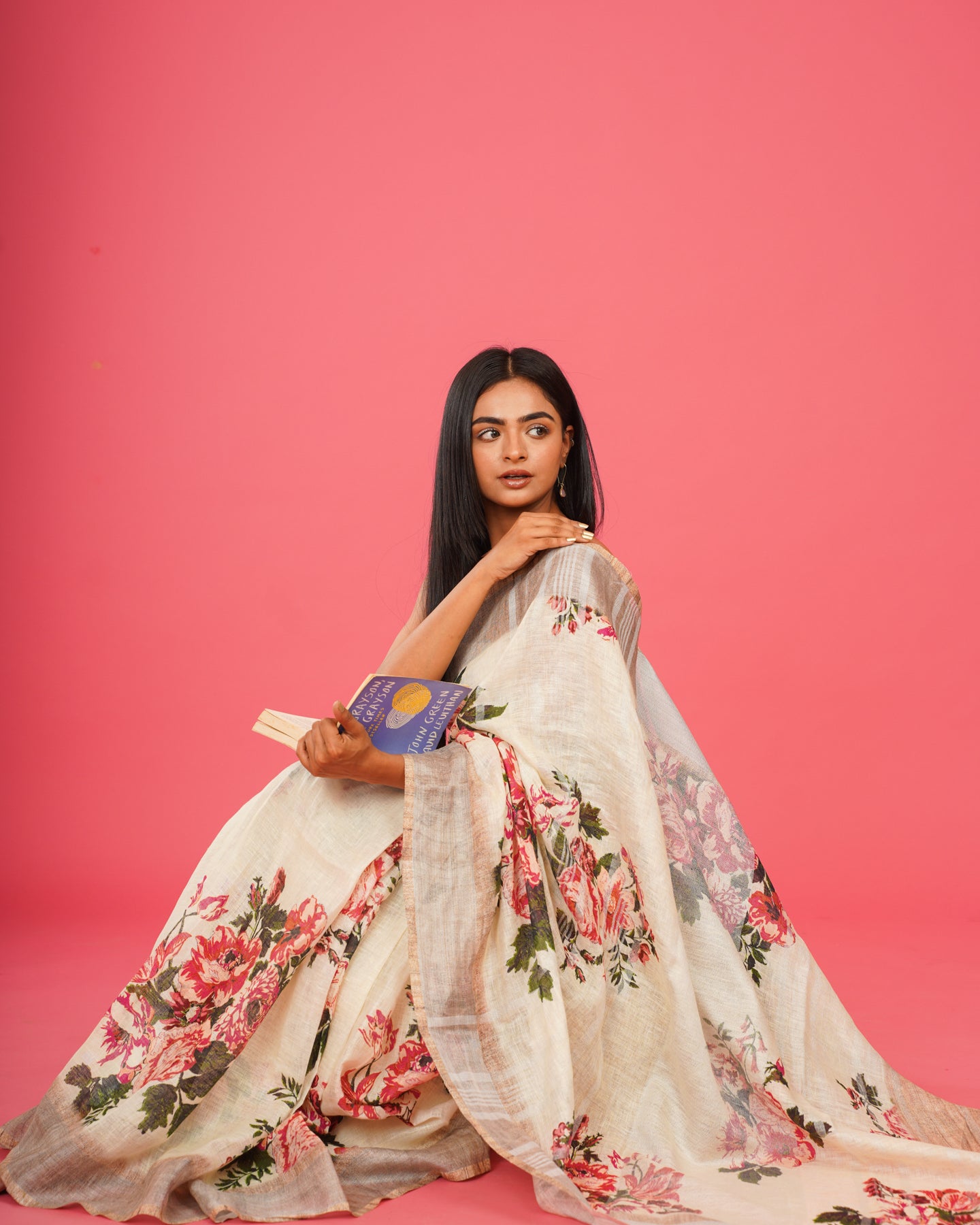 WHITE FLORAL LINEN SAREE